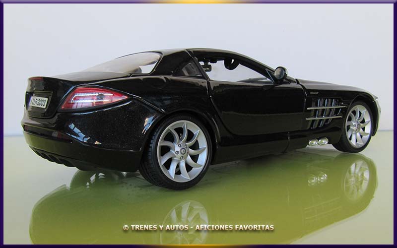 Mercedes Benz SLR McLaren - Maisto1/18