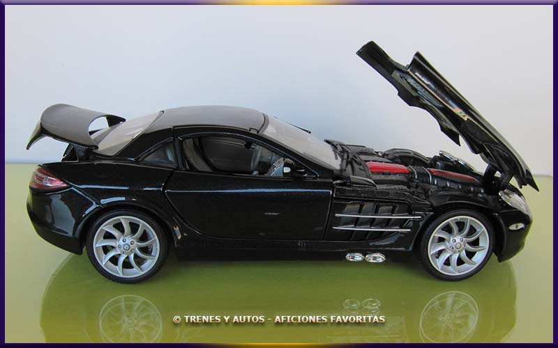 Mercedes Benz SLR McLaren - Maisto1/18