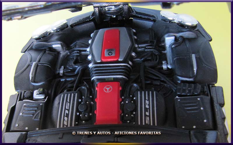 Mercedes Benz SLR McLaren - Maisto1/18