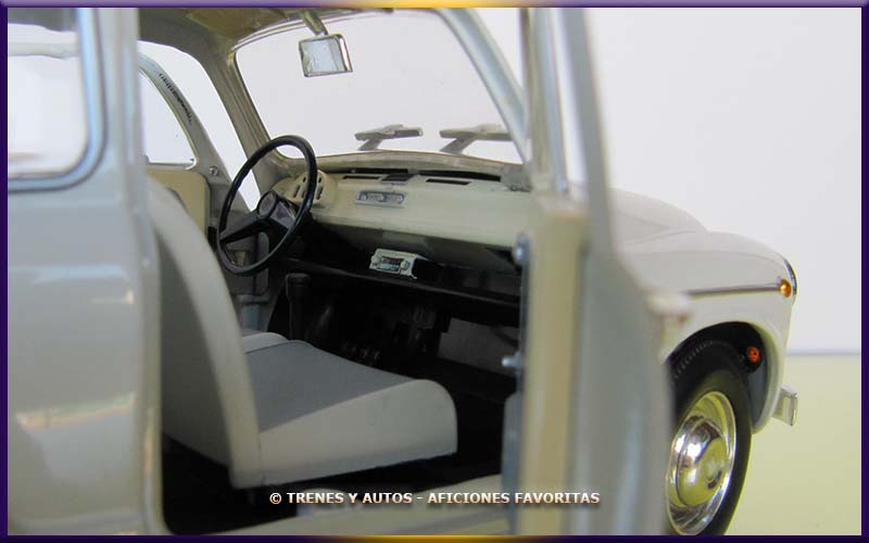Seat 600 D - Revell 1/18