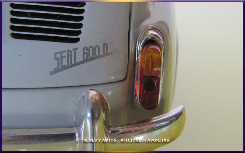 Seat 600 D - Revell 1/18