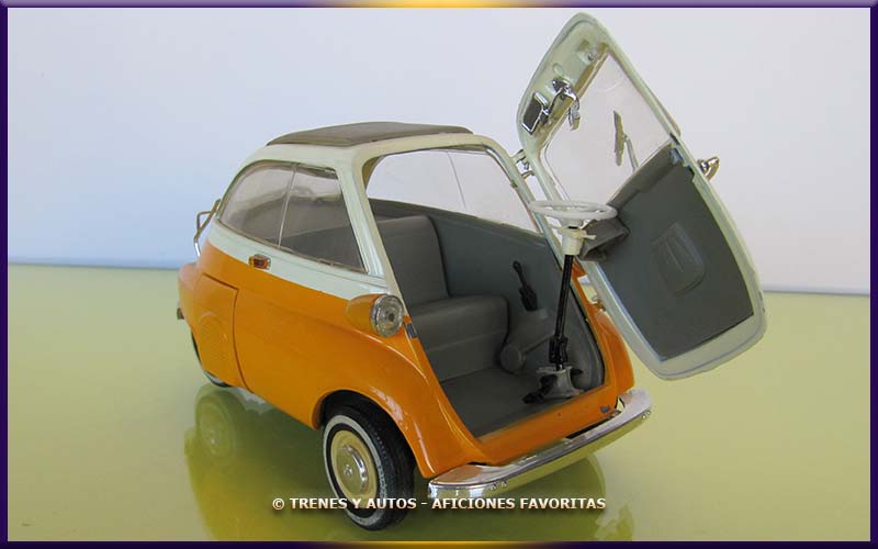 BMW Isetta 250 - Revell 1/18