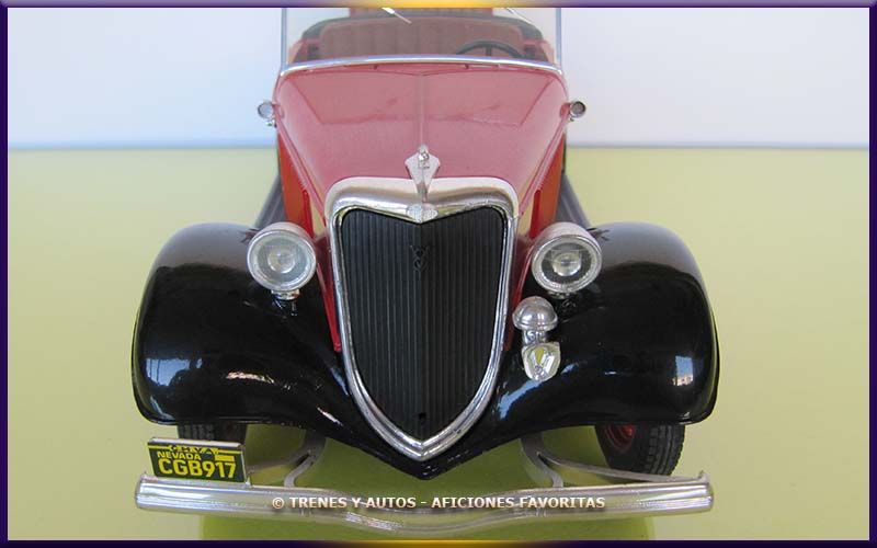 Ford V8 Roadster Cabriolet - Solido 1/18