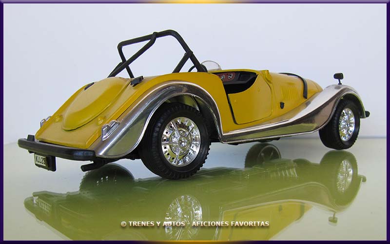 Morgan Plus 8 - Tonka-Polistil 1/18