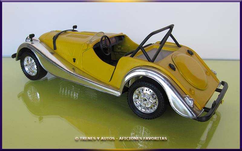 Morgan Plus 8 - Tonka-Polistil 1/18