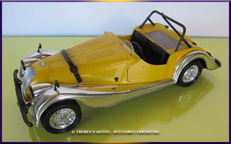 Morgan Plus 8 - Tonka-Polistil 1/18