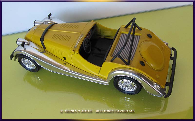 Morgan Plus 8 - Tonka-Polistil 1/18