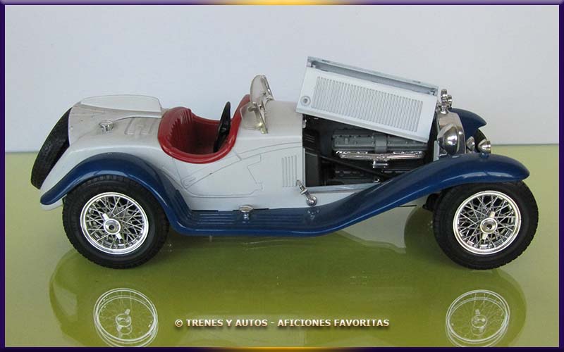 Alfa Romeo 2300 Spider - Bburago 1/18