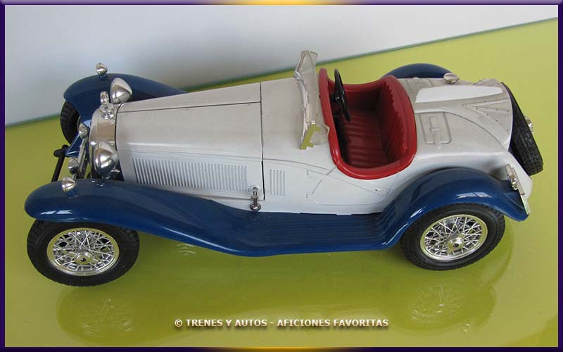 Alfa Romeo 2300 Spider - Bburago 1/18