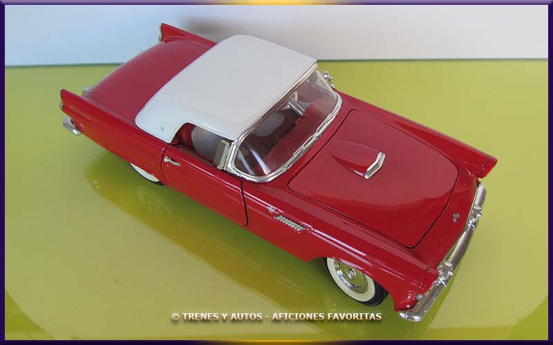 Ford Thunderbird Convertible - Revell 1/18