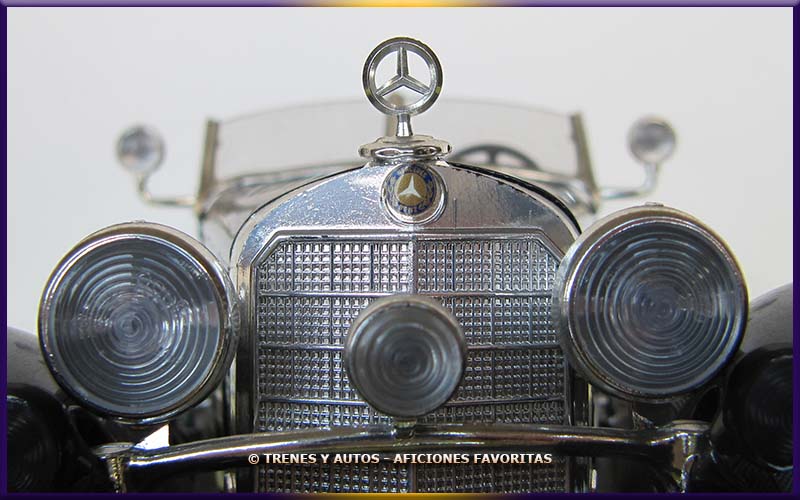 Mercedes Benz 500K Luxury Roadster - Bburago 1/18