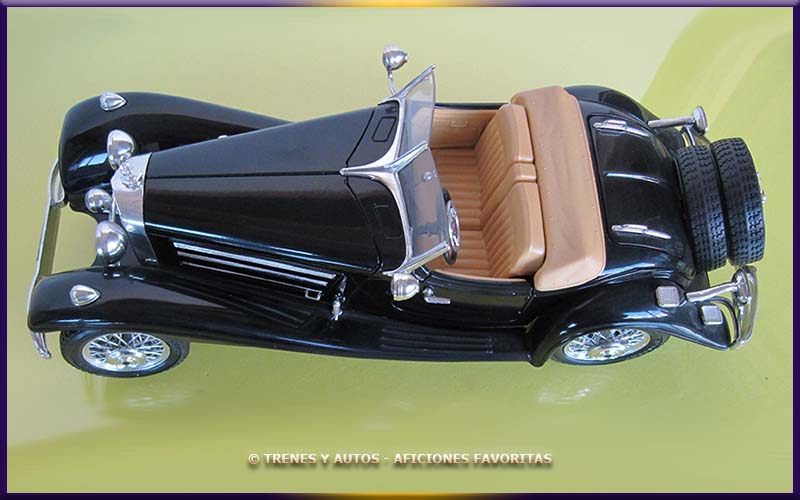 Mercedes Benz 500K Luxury Roadster - Bburago 1/18