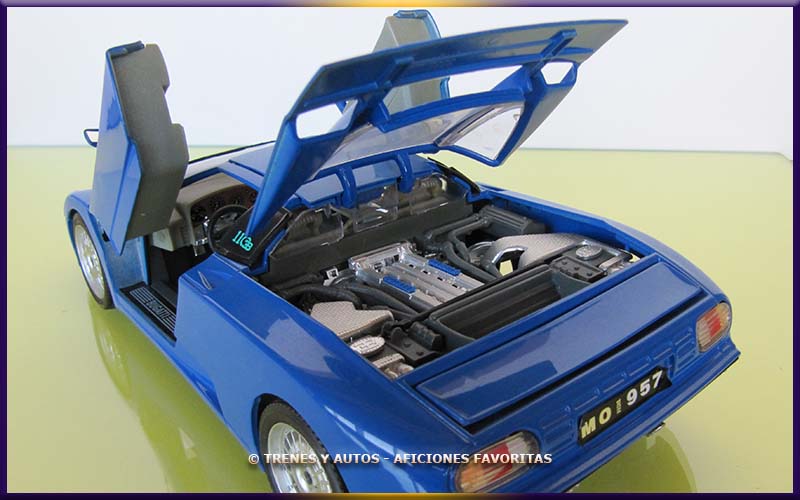 Bugatti EB 110 C3B - Bburago 1/18