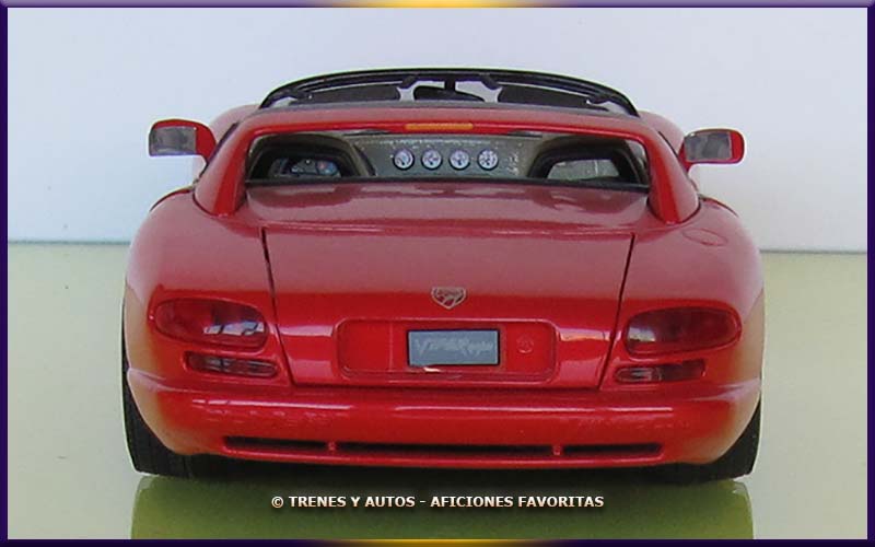 Dodge Viper RT-10 - Bburago 1/18