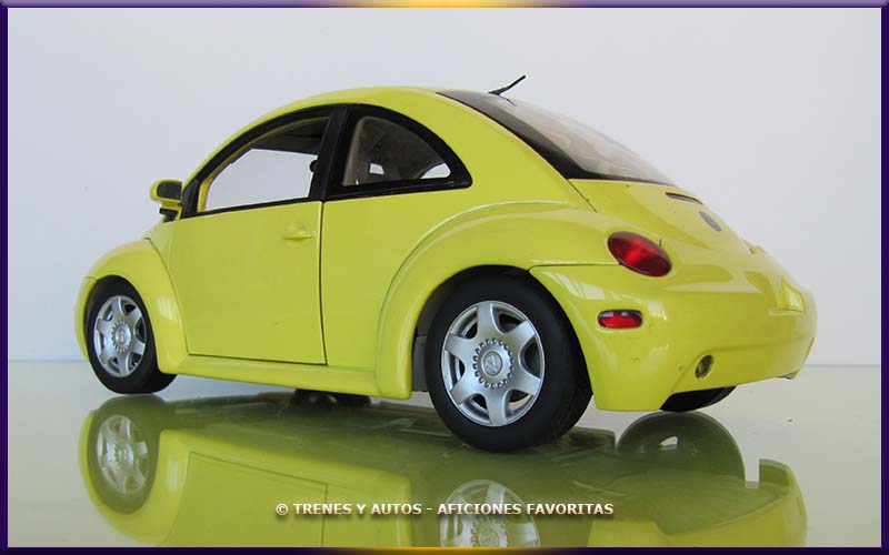 Volkswagen New Beetle - gate 1/18