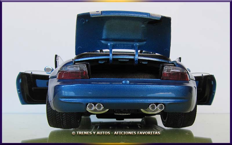 BMW M Roadster - Bburago 1/18