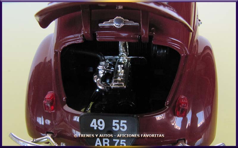 Renault 4 CV - Solido 1/17