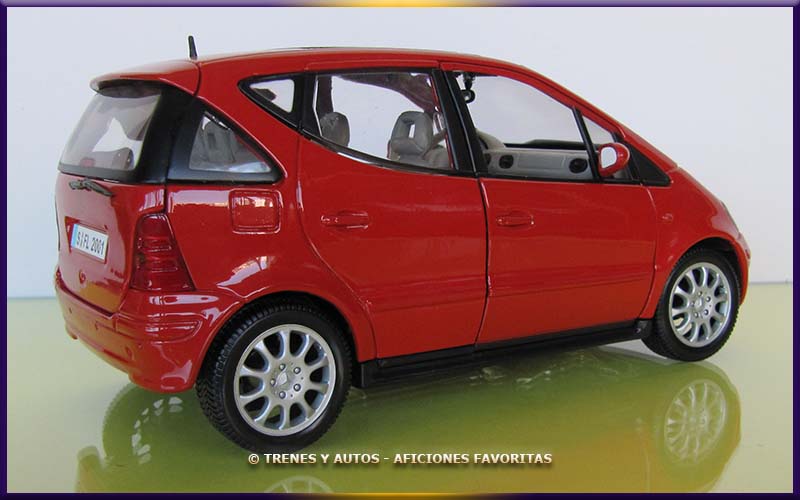 Mercedes Benz A Class 140 - Maisto 1/18