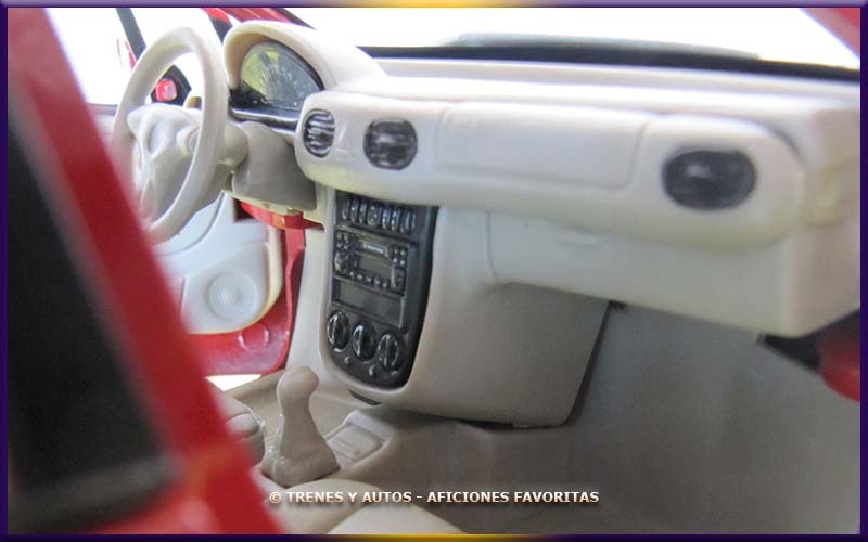 Mercedes Benz A Class 140 - Maisto 1/18