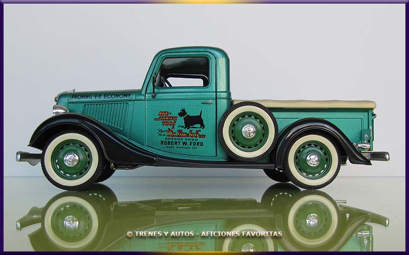 Ford V8 Pick Up - Solido 1/19