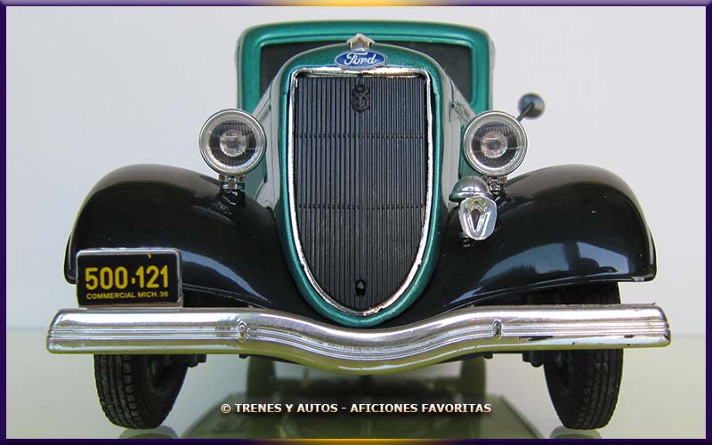 Ford V8 Pick Up - Solido 1/19