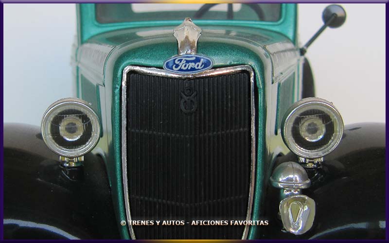 Ford V8 Pick Up - Solido 1/19