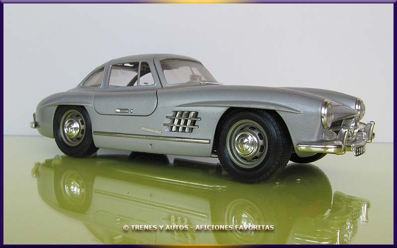 Mercedes Benz 300 SL - Bburago 1/18