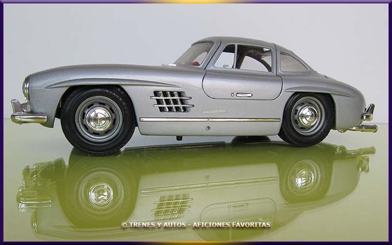 Mercedes Benz 300 SL - Bburago 1/18