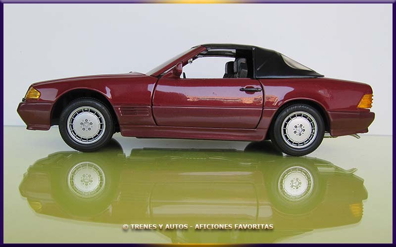 Mercedes Benz 500 SL - Revell 1/18
