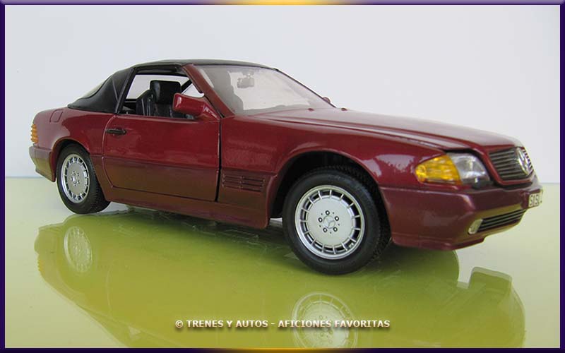 Mercedes Benz 500 SL - Revell 1/18