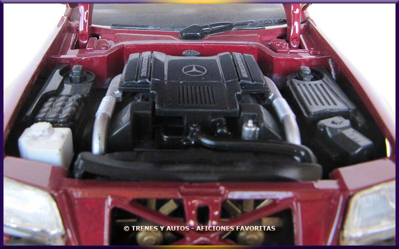 Mercedes Benz 500 SL - Revell 1/18