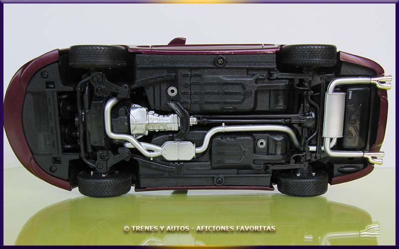 Pontiac Firebird - ERTL 1/18
