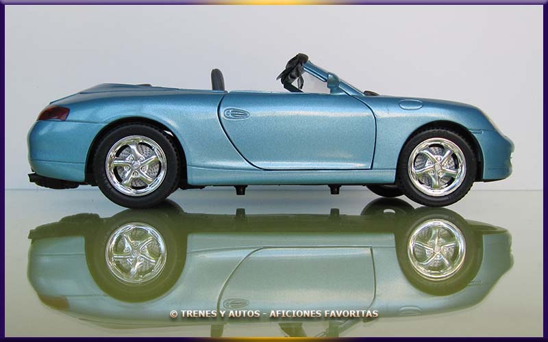 Porsche 911 Carrera Cabrio - Solido 1/18