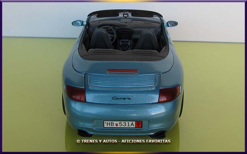 Porsche 911 Carrera Cabrio - Solido 1/18
