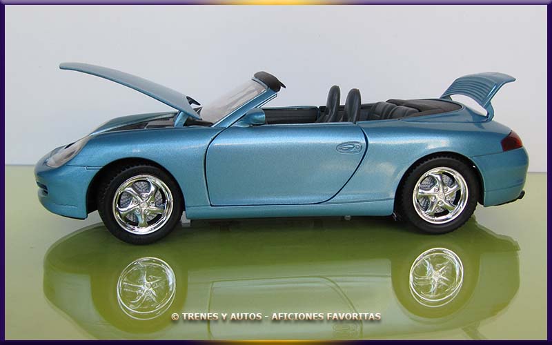 Porsche 911 Carrera Cabrio - Solido 1/18