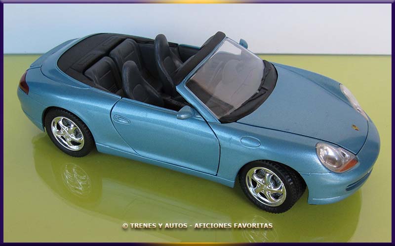 Porsche 911 Carrera Cabrio - Solido 1/18