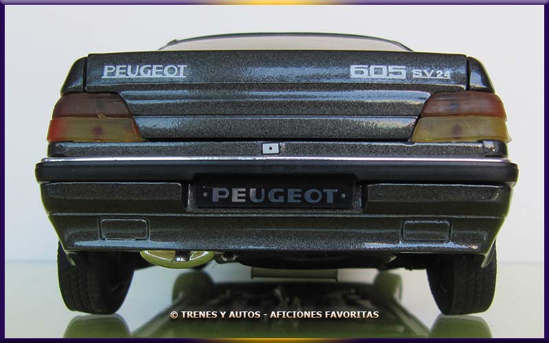 Peugeot 605 -Solido 1/18