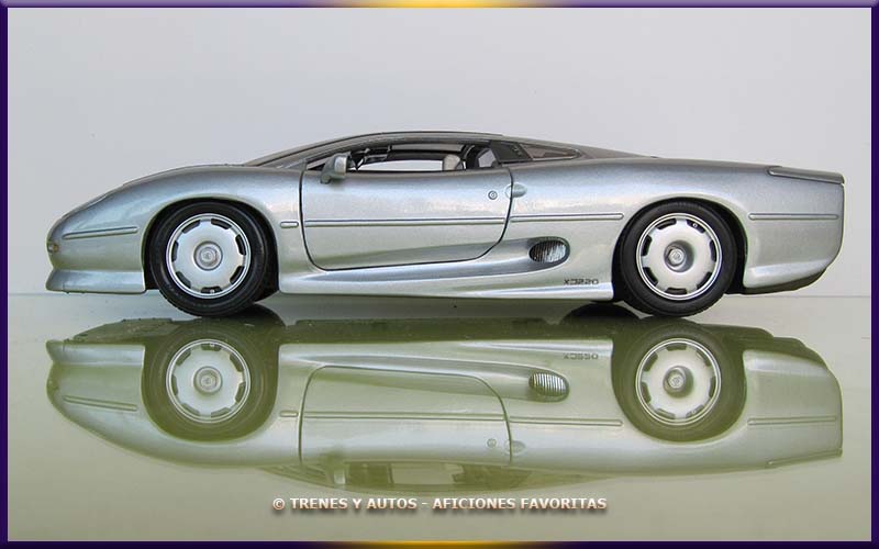 Jaguar XJ 220 - Maisto 1/18