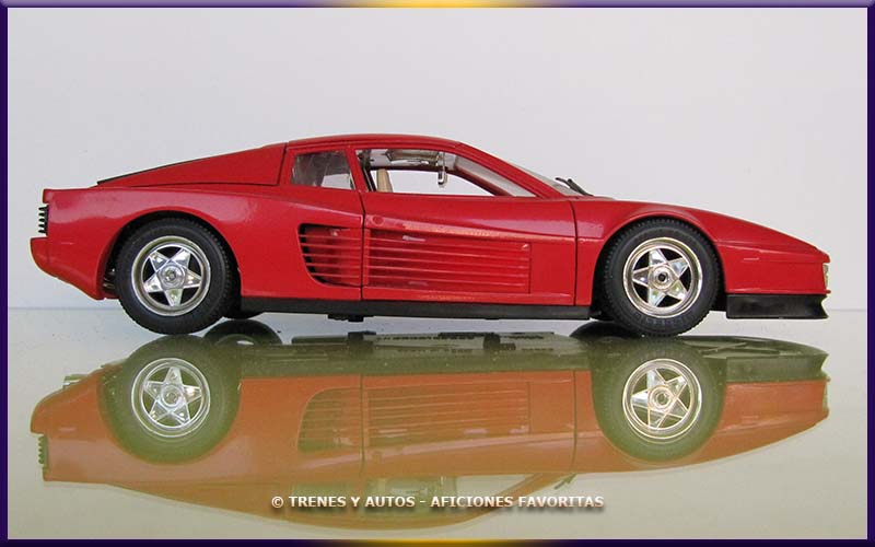 Ferrari Testarossa - Bburago 1/18