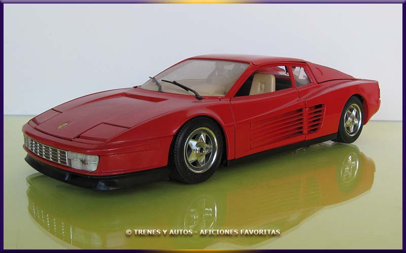 Ferrari Testarossa - Bburago 1/18