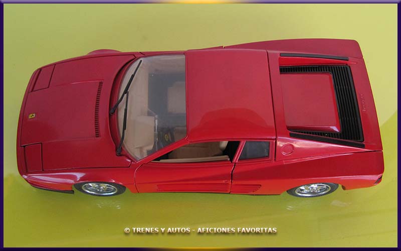 Ferrari Testarossa - Bburago 1/18