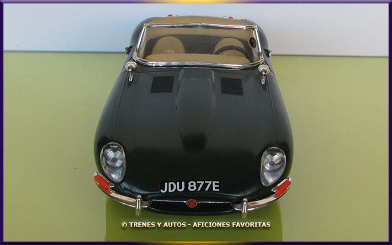Jaguar E Cabriolet - Bburago 1/18