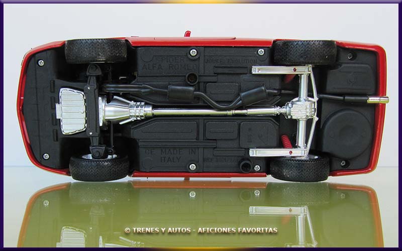 Alfa Romeo Spider - Jouef Evolution 1/18