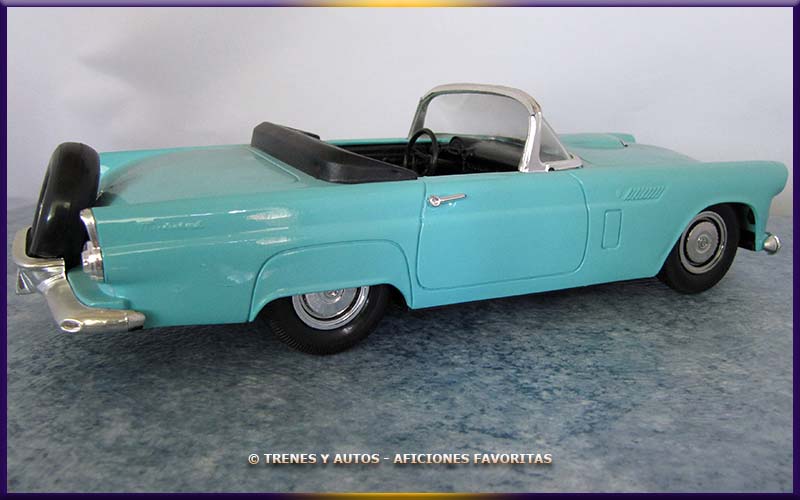 Imagen Ford Thunderbird Convertible 1/24