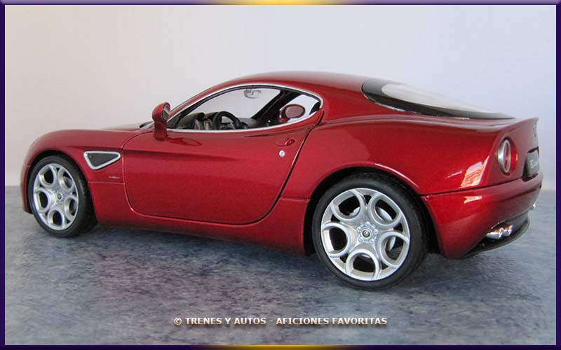 Imagen Alfa Romeo 8C Competizione 1/24