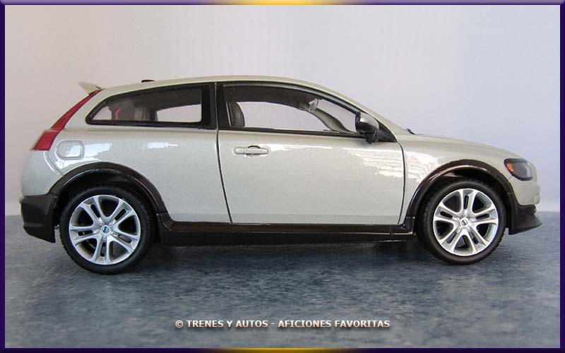 Imagen Volvo C30 Coupé 1/24