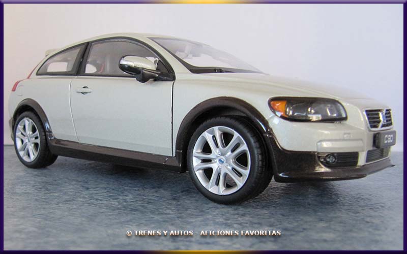 Imagen Volvo C30 Coupé 1/24