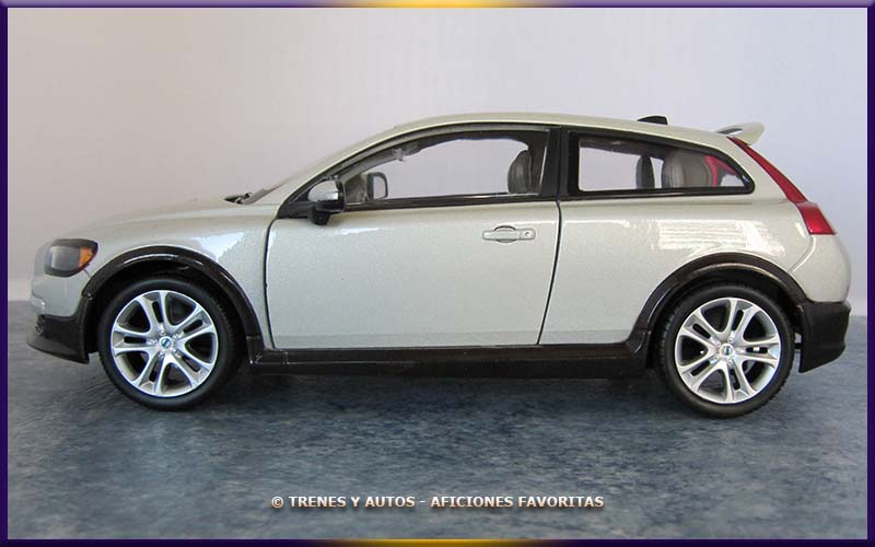 Imagen Volvo C30 Coupé 1/24