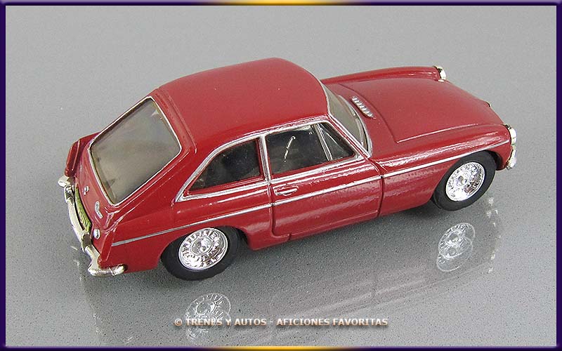 MG B GT Coupé