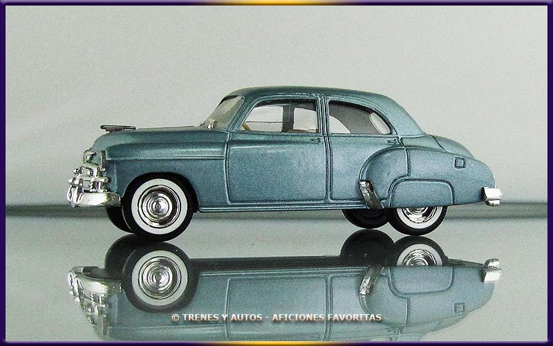 Chevrolet Styleline Deluxe Sedán